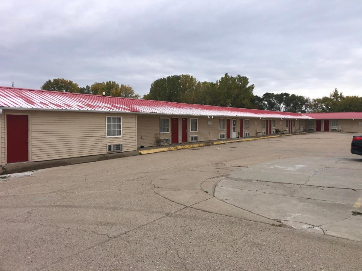 Big 12 Motel Broken Bow Экстерьер фото