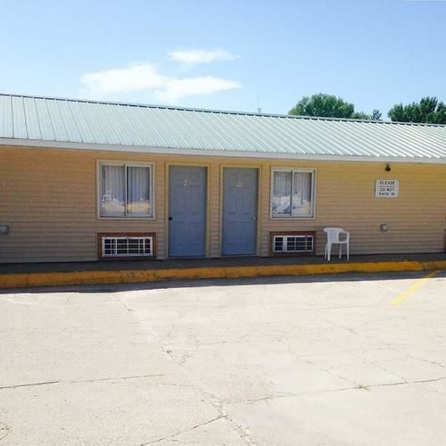 Big 12 Motel Broken Bow Экстерьер фото